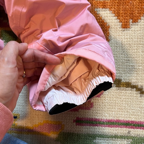 3T Pink Patagonia Snow Bib Overalls - Picture 3 of 6